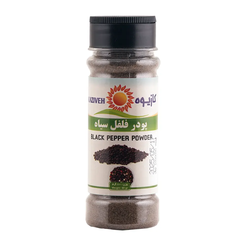 پودر فلفل سیاه 80 گرمی برند کازیوه با بسته بندی پت پلاستیکی و پس زمینه سفید