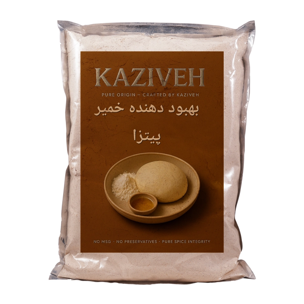 بهبود دهنده خمیر پیتزا ۱ کیلوگرمی کازیوه که با لیبل قهوه ای رنگ و کیسه ای شفاف ارائه می شود پس زمینه این بهبود دهنده خمیر پیتزا سفید می باشد که برای تهیه پیتزا مورد استفاده قرار می گیرد